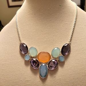 Necklace and earings set